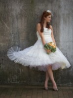 http://www.ltdress.com/amazing-cream-cupcake-1950s-short-vintage-wedding-dress-uk-p-3856.html